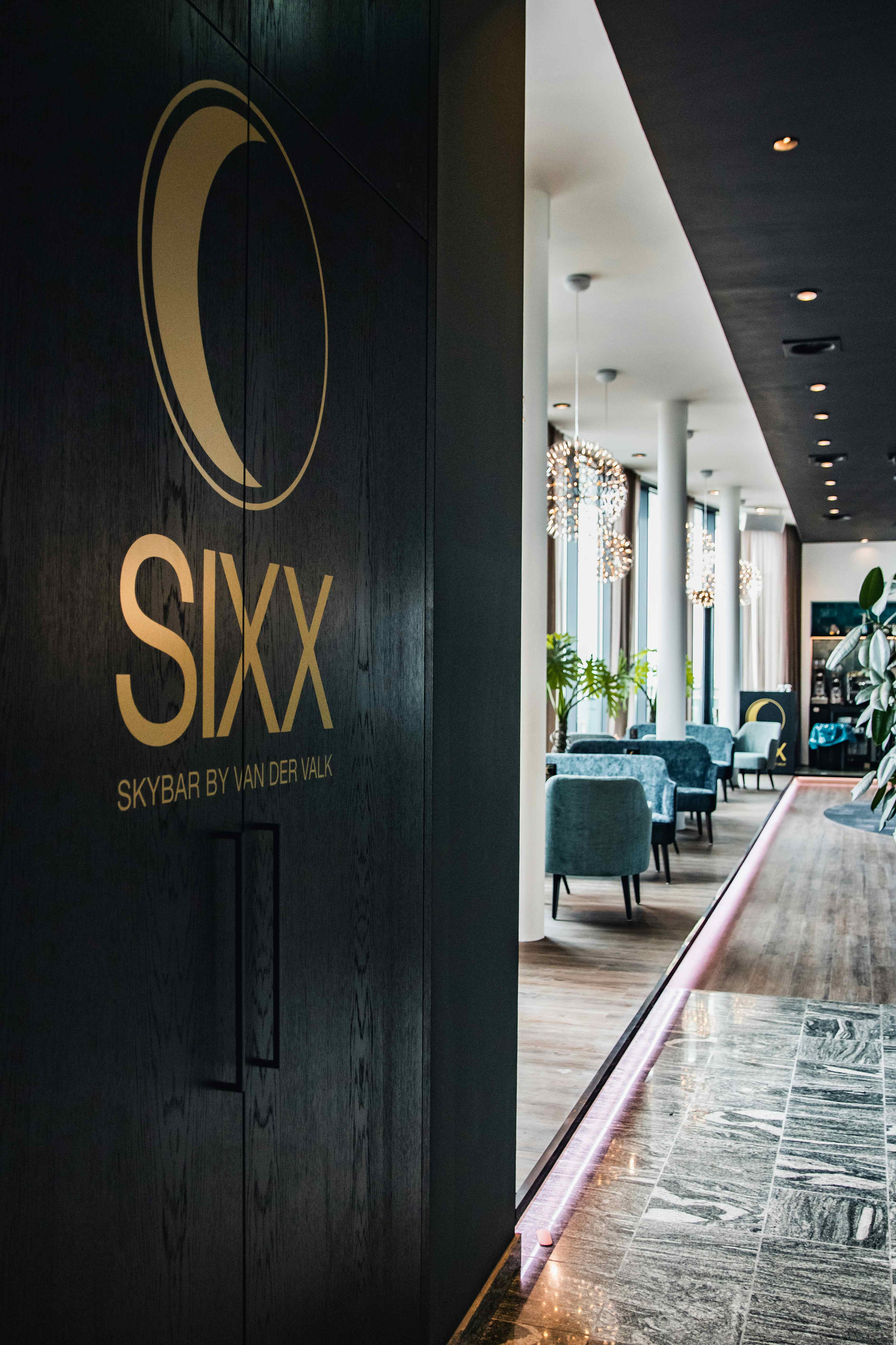 SIXX skybar, Van der Valk Hotel Amersfoort-A1